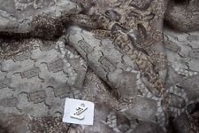 Lanvin. Merveilleuse mousseline de soie taupe gris carbone crème.2M50