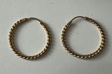 Paire de créoles en Plaqué