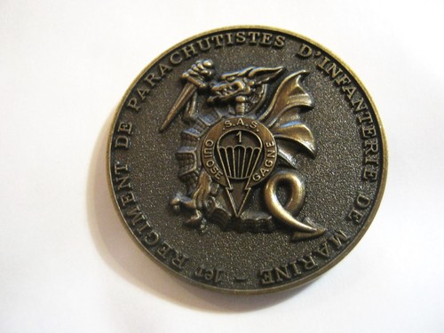 Des parachutistes - (coin,