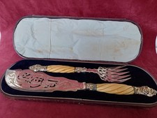 Beau service poisson - service, en