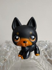 Petshop  chien  type Doberman #92 année 2004