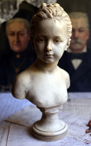 Large antique wax bust - large,