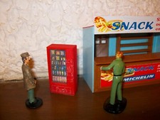 Compatible SCALEXTRIC CARRERA figurine 1/32 diorama  Distributeur de boisson 