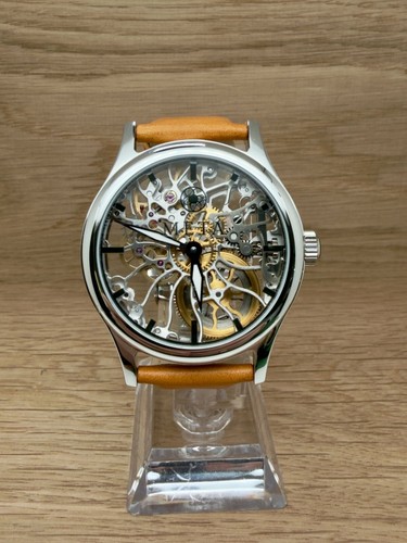 Meta mvt silver case - meta,