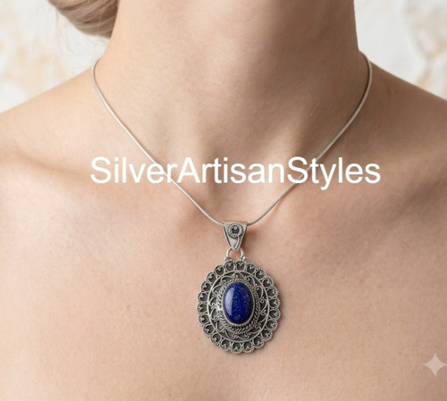 Collier chaîne fait main - , en
