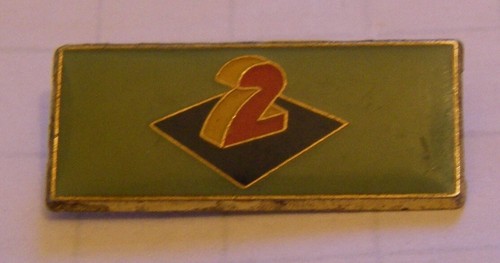 Pin antenne ancien - 2, logo