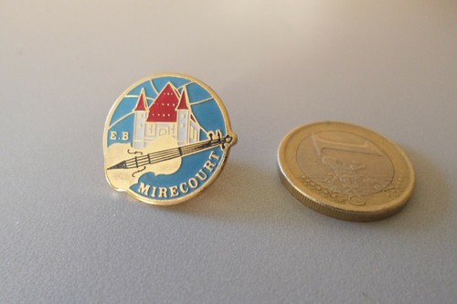 Pin badge broche mirecourt - badge,