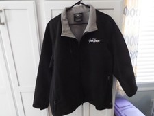 Charles River Men's warm up