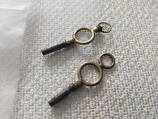 2 CLÉ DIFFERENTES pour MONTRE GOUSSET + 1 pochette bijoux Murat HORLOGER