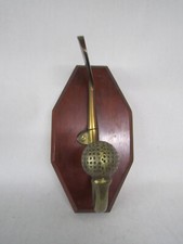 PORTE MANTEAU PATERE EN BRONZE CANNE ET BALLE DE GOLF SUR BOIS DEPOSE