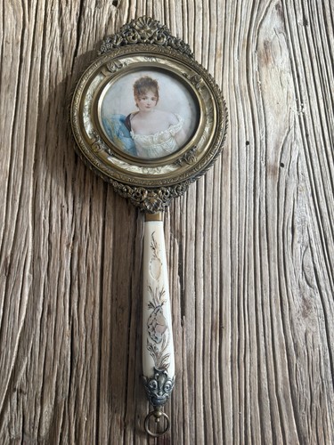 Face main miroir - main,