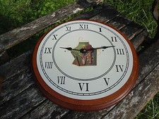 HORLOGE EMAILLEE BOIS MASSIF