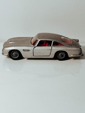 Aston martin db5 - aston,
