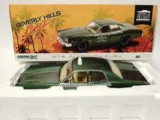 Greenlight Artisan Plymouth Fury Taxi 1976 BEVERLY HILLS COP 1/18 19110