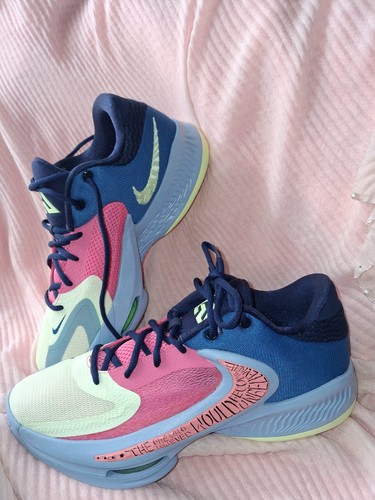 Nike - ,