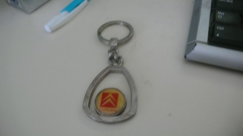 Citroen porte clef - porte,