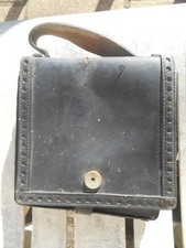 sac rangement papier argent pochette ancienne cuir noir main