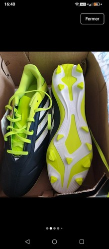 Chaussure foot - de,