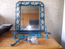 Ancien ensemble d'éléments de salle de bain ( lavabo ) en fonte émaillée