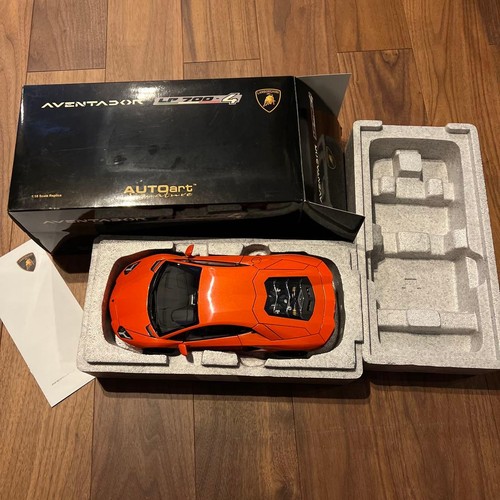 Autoart lamborghini aventador - lamborghini,