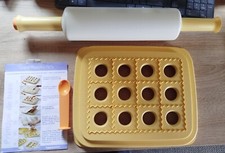 TUPPERWARE GRAND RAVIOLE PARTY + CUILLERE DOSEUSE + ROULEAU A PÂTISSERIE