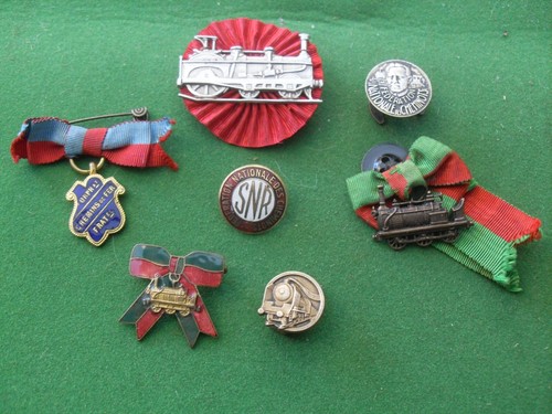 Lot anciennes médaille - ,