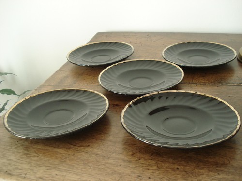 Lot 5 sous - 5, sous‑tasses