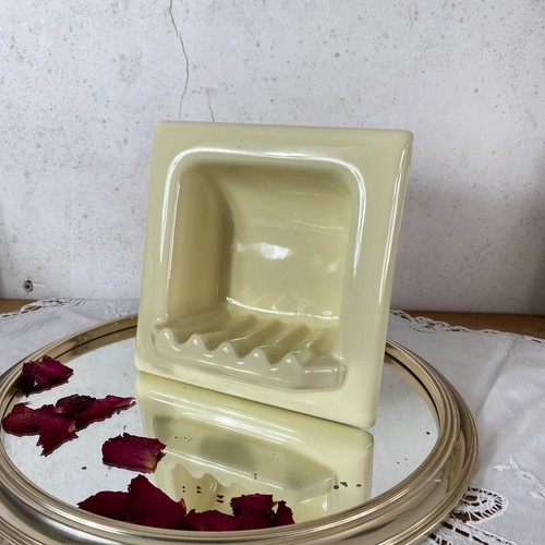 Porte savon mural - , ancien
