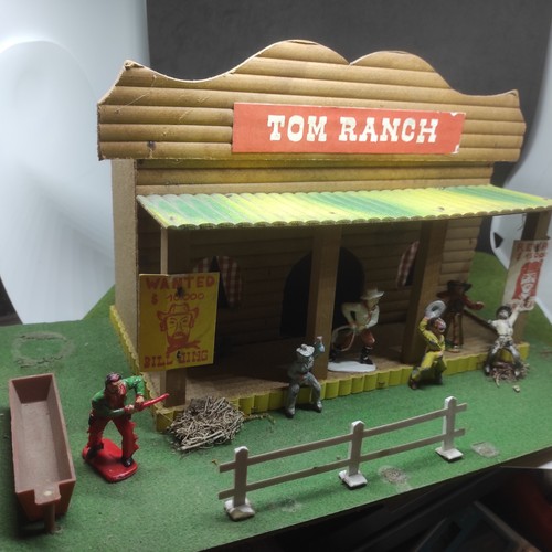Starlux tom ranch - ranch, bois