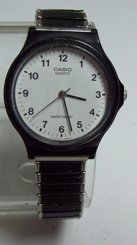 Vintage casio quartz large - vintage,