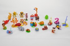 Kinder Surprise lot de jouets jeux gadget Ferrero