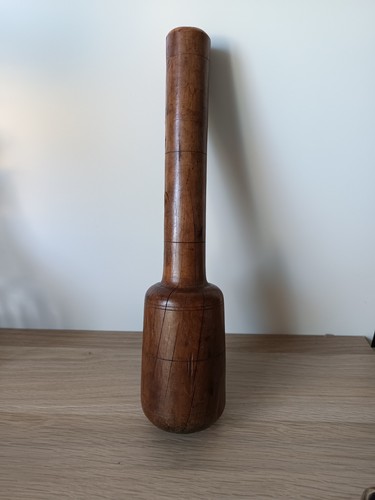 Pilon ancien bois massif - pilon,