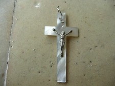 croix ancienne en nacre