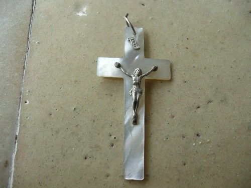 Croix ancienne nacre - croix,