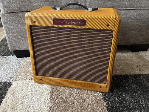 Victoria model 518 - victoria, tweed