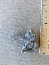 HALF ORC BRAVE WARRIOR MINIATURE /RE-SIZED NEXT LEVEL MINI /G290