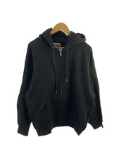 Un Sweat À Capuche Zippé