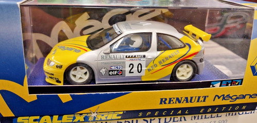 Scalextric c2010 renault - c2010,