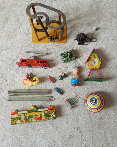 Lot jouet ancien tole cij - en,