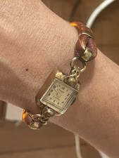 Jolie Montre Femme Ancienne Mécanique Vintage Et Bracelet Cuir