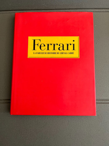 Livre voiture automobile - voiture,