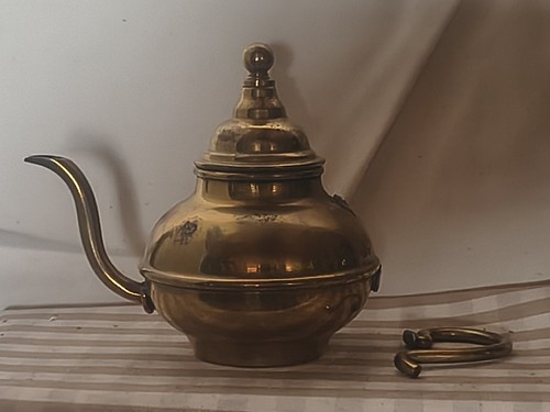 Petite bouilloire verseuse - , en