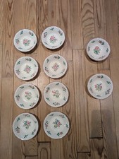 10 coupelles / assiettes à