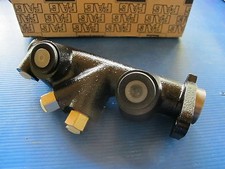 Maître-cylindre de freins FAG pour Renault R4 GTL, R4 Fourgonnette