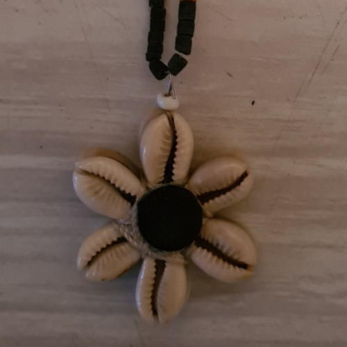 Collier de - collier, 🇫🇷