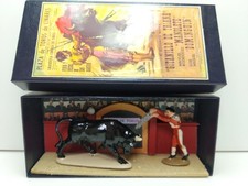 Diorama - Corrida - Pose de banderilles (décor avec figurines Quiralu)