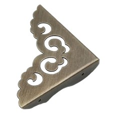 Protection d'angle ancienne robuste en cuivre pour armoires et malles vintage