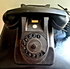 ANCIEN TELEPHONE A CADRAN  FILAIRE   DE COULEUR NOIRE   MARQUE  PHILIPS