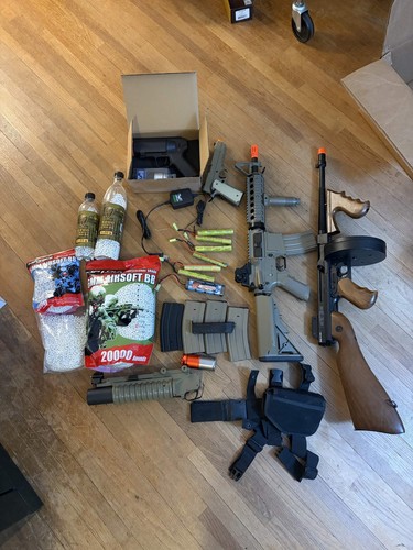 Lot used airsoft guns - lot, of