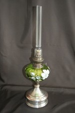 Lampe à pétrole ancienne